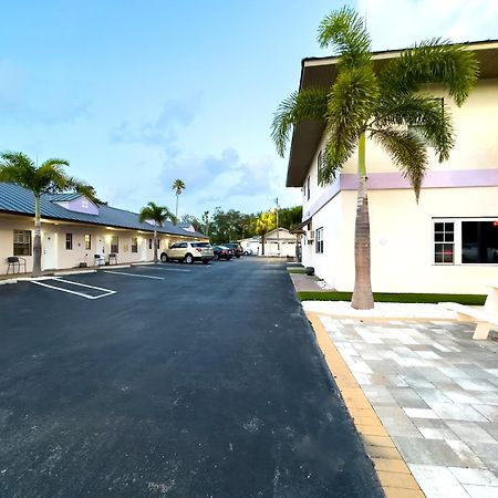 1K Bed Studio Apt With Shared Pool 16 Apartment Clearwater Exterior photo